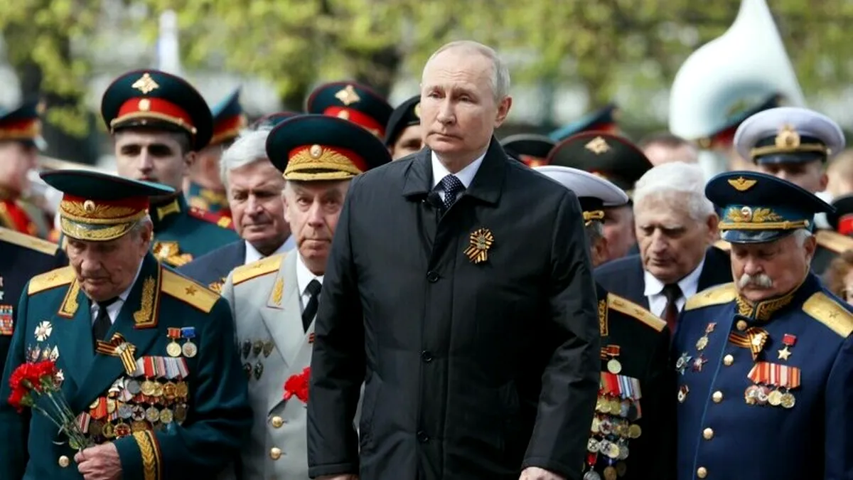 Putin ar urma să participe la parada militară din Piața Roșie din 9 mai