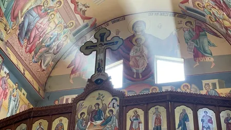 Culmea păcatului. Bani de lumânări şi icoane furaţi chiar din biserică