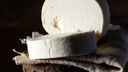 Un producător din Alba vinde brânză de burduf pe piața americană. Cum a reușit să crească în pandemie, când mulți au dat faliment