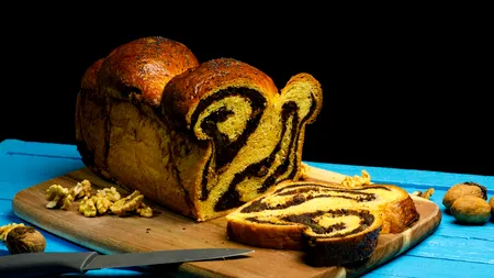 Cozonacul: Povestea unui simbol culinar, de la tradiții străvechi la mesele festive ale românilor