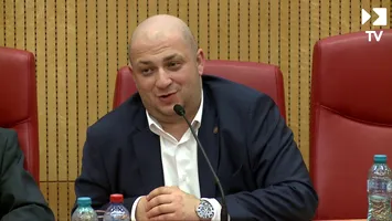 Câți bani îi intră lunar în conturi deputatului Silviu Vexler