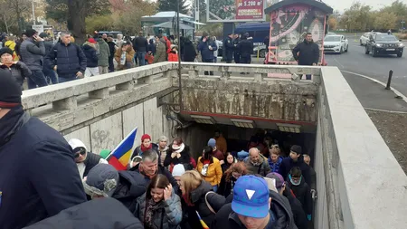 Aglomerație la metrou de Ziua Națională a României