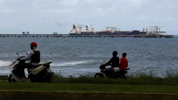 Marele jaf venezuelean, un colos petrolier cândva măreț, acum trecut prin vremuri grele