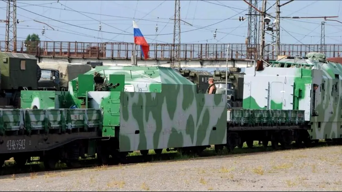 Tren blindat rusesc, deraiat în sud-estul Ucrainei