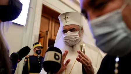 Patriarhul Daniel îi binecuvântează și încurajează pe tinerii aflați în perioada examenelor