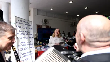 Scandal în USR: Lideri ai partidului i-au cerut Elenei Lasconi să se retragă din cursa prezidențială, fiind cotată cu 4% în sondaje