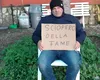 Terorizat de patron şi neplătit, un muncitor român din Italia a intrat în greva foamei. Înşelat şi ameninţat cu moartea (FOTO)