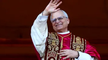 Papa Leon al XIV-lea cheamă lumea la post și rugăciune pentru pace: o zi închinată Fecioarei Maria, Regina Păcii