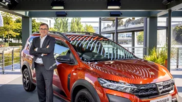Denis le Vot, șeful Dacia, inclus în Hall of Fame-ul auto din Marea Britanie: „A face mai mult cu mai puțin contează și mai mult”
