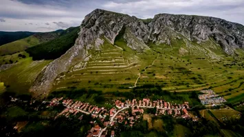 „Elveția României”: O destinație de basm la 406 km de București, necunoscută multor turiști