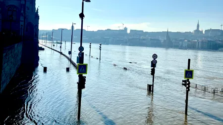 Fluviul Dunărea a ieşit din matcă la Budapesta