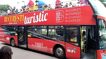 Bucharest City Tour începe cursele în capitală. Cât costă și cum funcționează noua linie STB