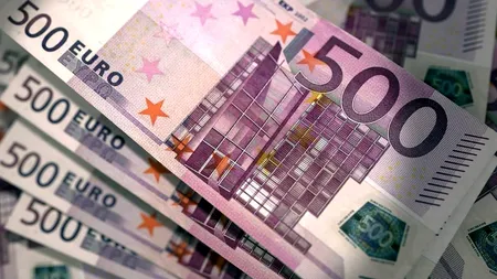Cum a reușit un director de aeroport să-și mărească veniturile cu mii de euro