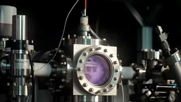 Un reactor minuscul stimulează fuziunea cu un truc asemănător unui burete