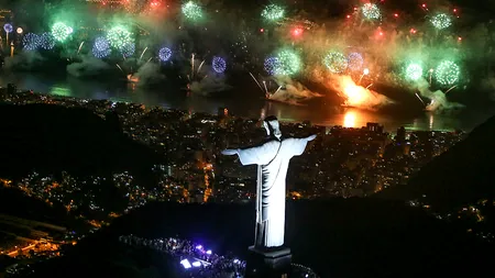 Revelion exotic la Rio de Janeiro. Cât te costă să petreci noaptea dintre ani în Brazilia