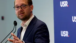 Cine pregătește debarcarea lui Dominic Fritz de la șefia USR
