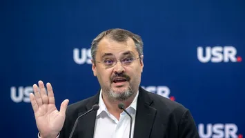 USR cere lichidarea „sinecurii pe viață” create de Ion Iliescu