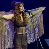 Sex, sunet și destrămare lentă: de ce trebuie să vezi Daisy Jones and The Six