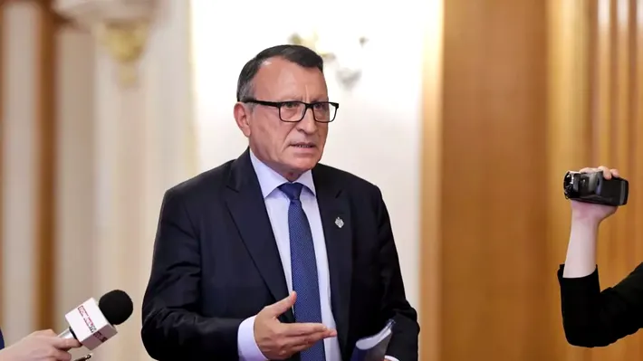 Export-import politic. AUR ar contacta veterani din PSD, în timp ce fondatorii săi descoperă conservatorismul