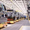 Un gigant auto cu fabrică în România anunţă concedieri