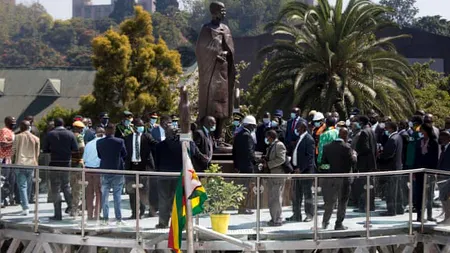 Descoperire istorică a preşedintelui din Zimbabwe: Trista poveste a statuii cu trecut eroic
