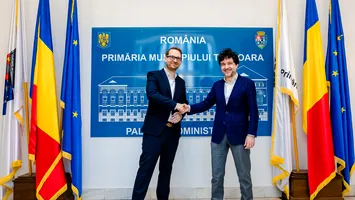 Nicușor Dan, absent la Davos. Dominic Fritz explică strategia „cărții prudenței” în fața tensiunilor Trump-Europa