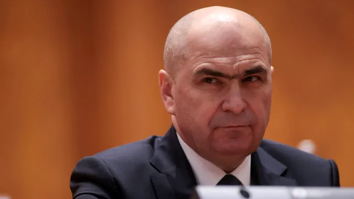 Carburanții, în centrul unei crize tot mai adânci. Guvernul caută soluții fără să declanșeze haos pe piață