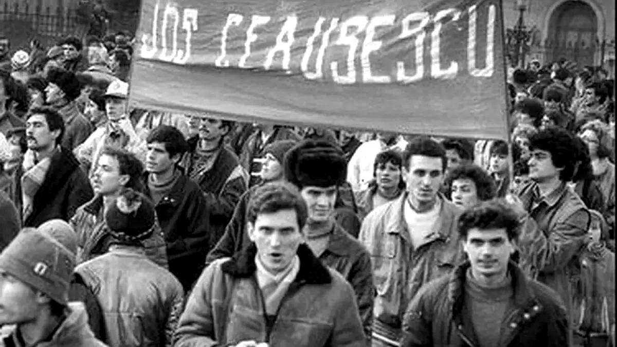 Anii frumoși ai presei românești: când (nu) știam pe cine și pe ce contăm