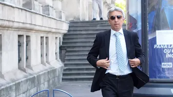Lovitură grea pentru Dan Diaconescu. A fost condamnat la opt ani de închisoare