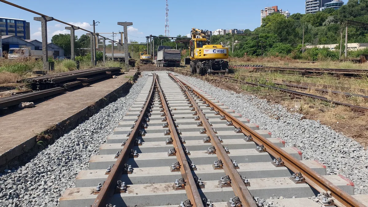Ştefan Radu Oprea: „România se pregăteşte să devină cel mai important hub logistic pentru reconstrucţia Ucrainei”