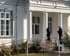 Centru pentru bătrâni închis după o tragedie. „Ce e acolo e groaznic, miroase cumplit, nu au grijă de ei” (VIDEO)