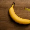 Nutriționiștii avertizează: greșeala pe care o fac mulți când mănâncă banane