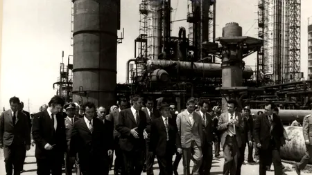 Mândria lui Ceaușescu, lăsată în paragină și demolată. O fabrică importantă din comunism, transformată în complex comercial