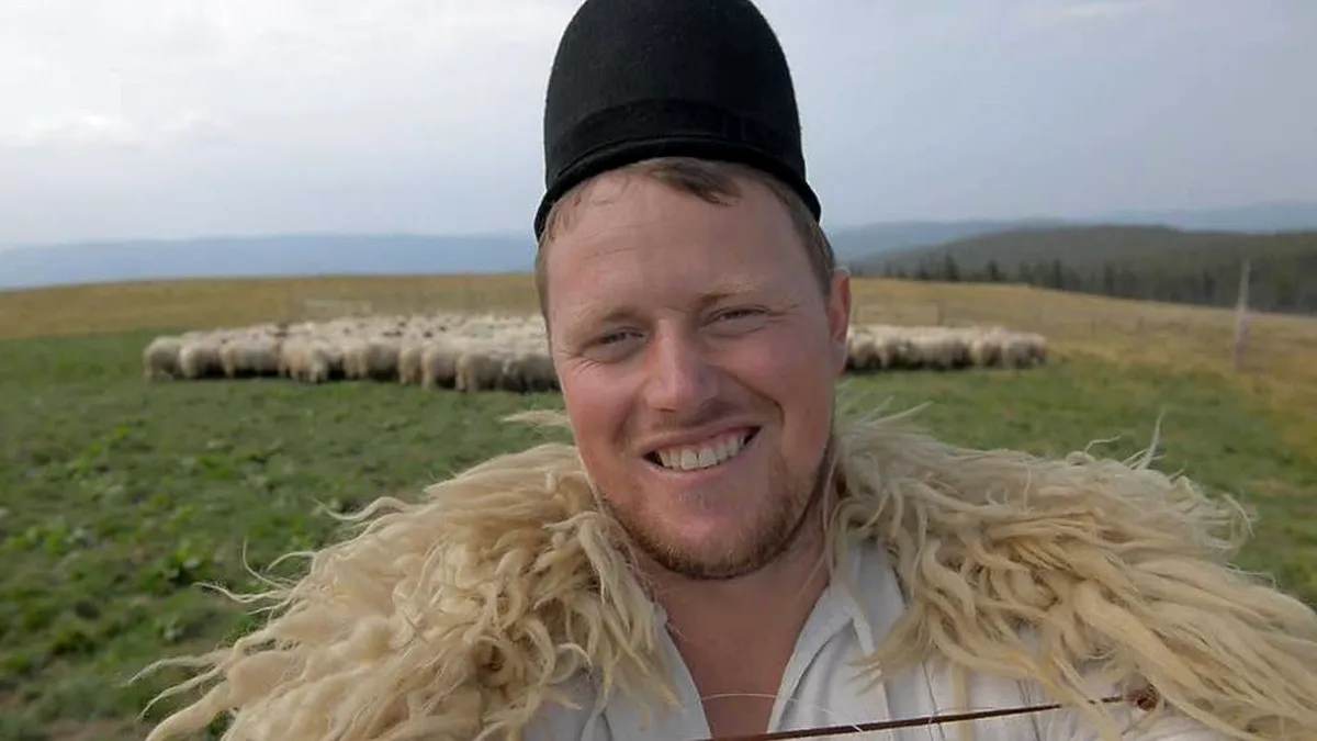 Un cioban pentru Curtea Regală: Ghiță Ciobanul și Regele Charles, două lumi care nu se întâlnesc