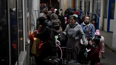 Aproape 4 milioane de ucraineni au fugit de invazia Rusiei