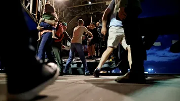 Evacuare reușită: 121 de români au fost aduși în siguranță din zona de conflict armat din Orientul Apropiat