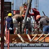 Construcțiile, sectorul cel mai expus la insolvențe în 2026. Nici HoReCa nu o duce prea bine