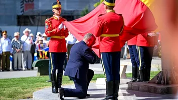 Nicolae Ciucă, mesaj de 1 Decembrie: „Este datoria noastră să punem stabilitatea, dialogul şi respectul faţă de cetăţeni pe primul loc”