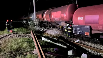 Trafic feroviar blocat între Roșiori și Măldăeni după deraierea unui tren cu benzină (VIDEO)