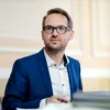 Cursa pentru șefia USR: Dominic Fritz și Violeta Alexandru în fruntea unei competiții cu 12 candidați
