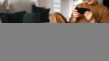 Munca de acasă, pe cale de dispariție. Lista giganților corporate care-și cheamă angajații la birou din 2026