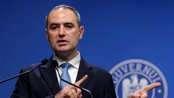 Favoritul la Palatul Victoria a semnat ordinul care evită blocajul din sănătate. Cum a redirecționat Nazare peste 2 miliarde de lei către spitale