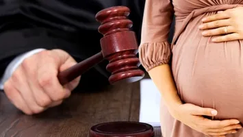 O femeie a deschis un proces pentru a rămâne gravidă cu soţul mort. Ce au decis magistraţii