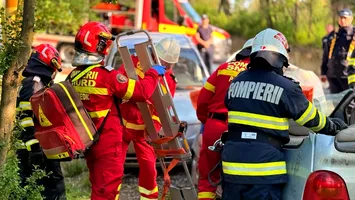 Incident grav în Timișoara: patru persoane au căzut cu liftul în gol
