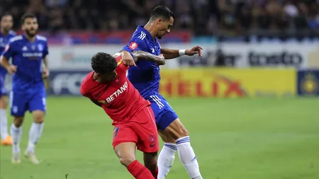 Reacția lui Florinel Coman, după ce a nimerit de două ori bara în meciul cu U Craiova 1948: 