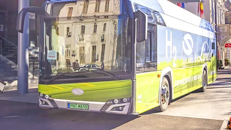 Testare a mijlocului de transport al viitorului, fără emisii CO2. Autobuzul cu hidrogen, prezentat în 12 orașe