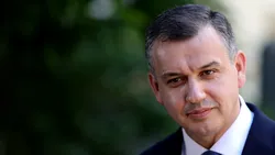 „Este o listă definitivă”: Tomac prezintă azi partidelor guvernul și programul de guvernare
