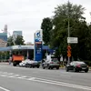 Cozile „umilinței” în Rusia la benzinării. Cum a ajuns cel mai mare exportator de țiței să raționalizeze carburantul