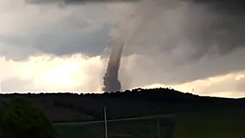Tornadă la Tulcea, astăzi. A fost emis Ro-Alert
