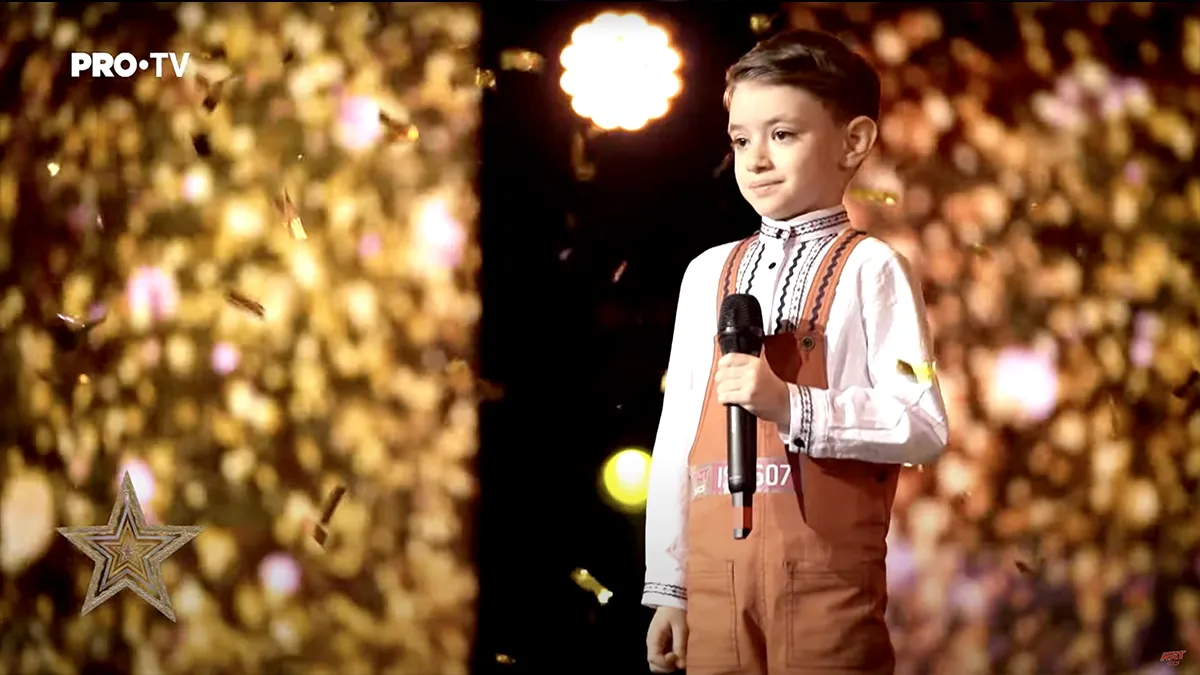 Cine e Rareș Prisăcariu, copilul-minune de la Românii au Talent. A recitat un monolog al lui Vlad Țepeș!